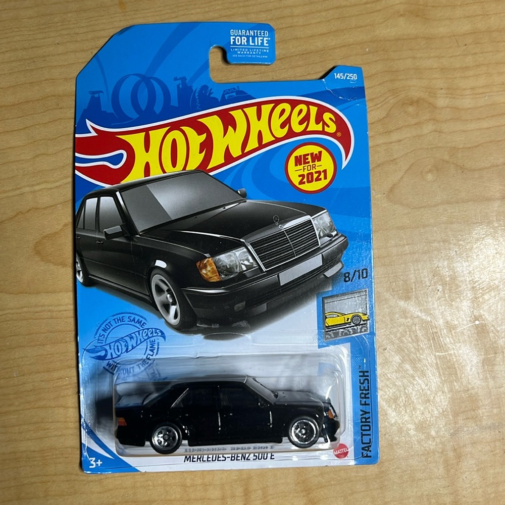 Mercedes Benz 500 E hot wheels